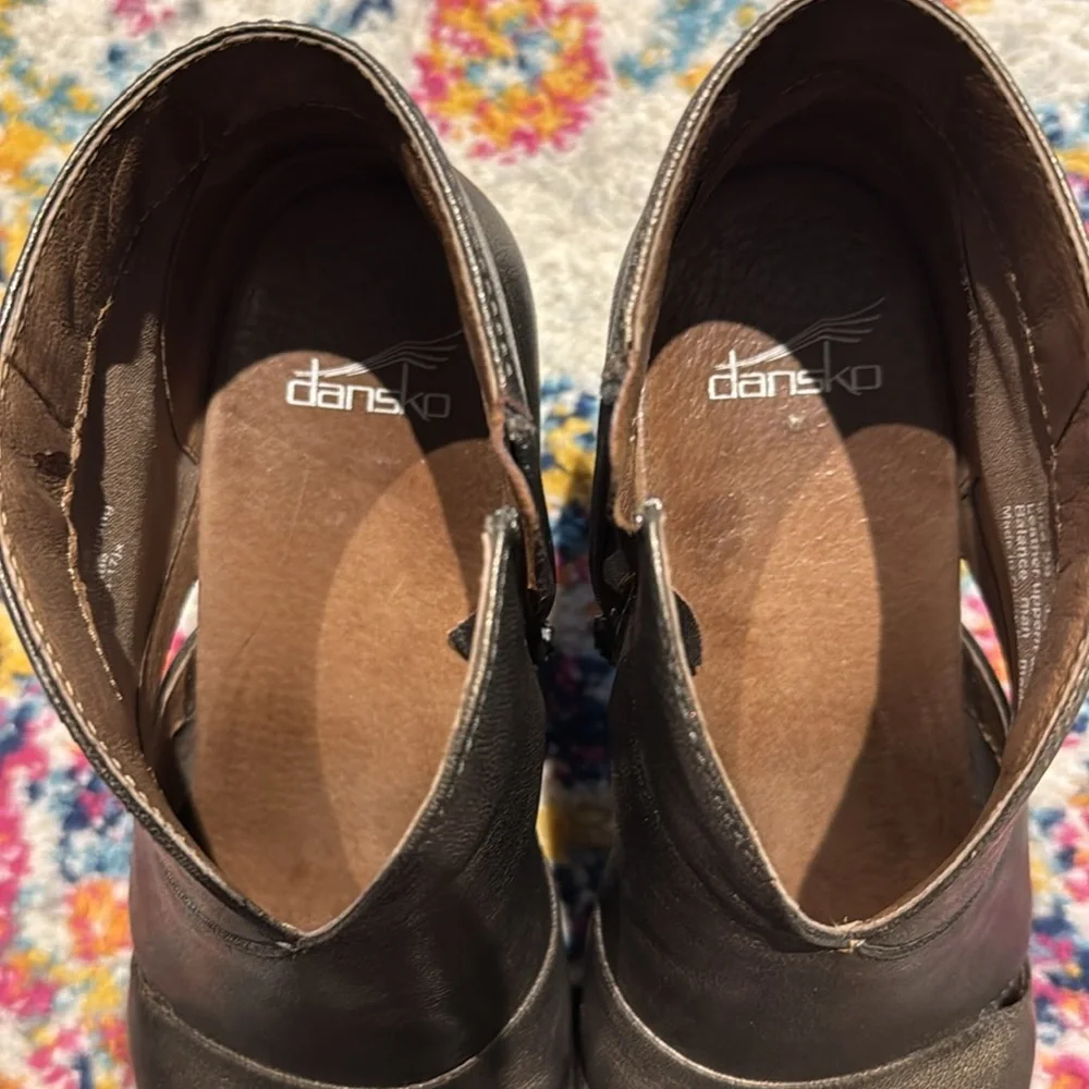 Dansko Delphina Ankle Boot - Picture 5 of 10